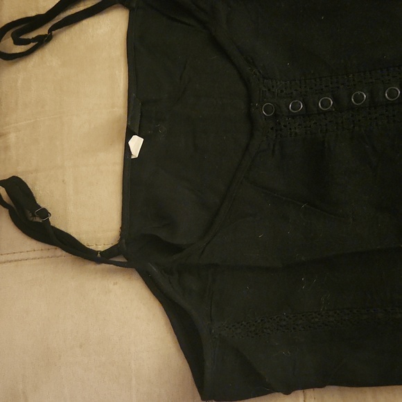 Volcom black top - Picture 5 of 5